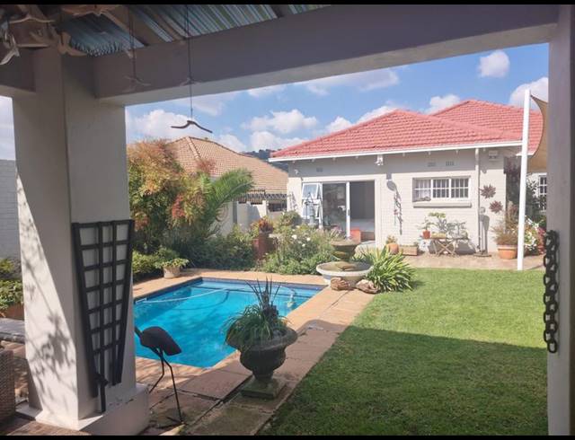 3 BEDROOM HOUSE FOR SALE IN ORANGE GROVE